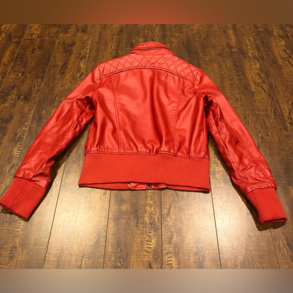 Cavalini Faux Leather Motorcycle Fashion Jacket Size MEDIUM- Rose Red NWT - Picture 4 of 15